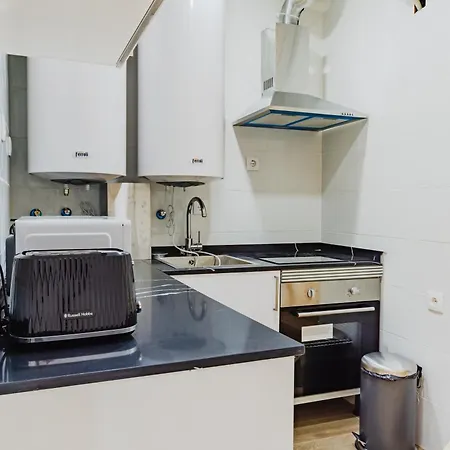 - Arroios Praça Do Chile *