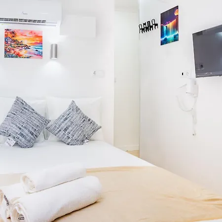 - Arroios Praca Do Chile * Lisboa